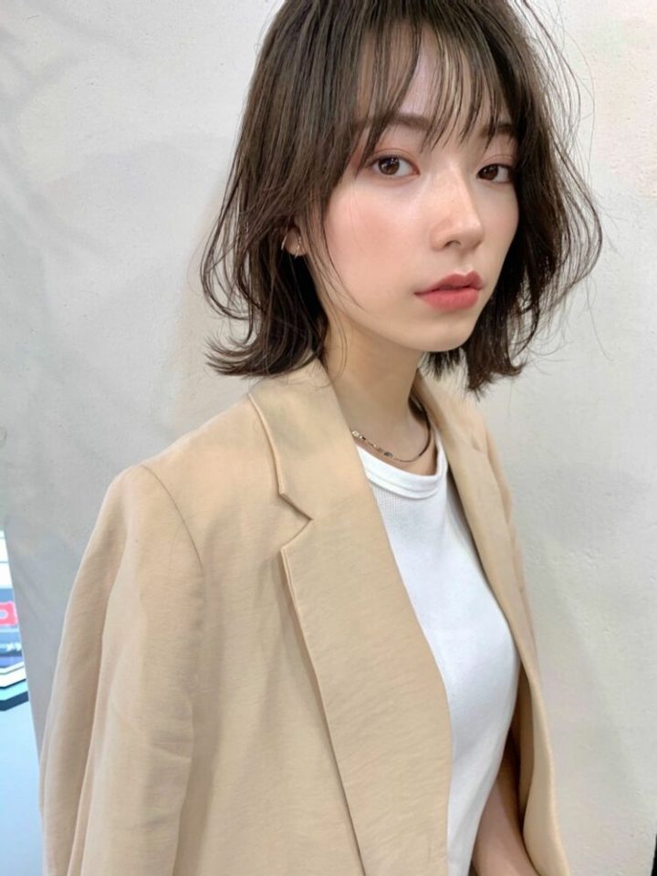 骨格ストレート 面長さんの髪型特集 バランス良い自分に合うヘアスタイルを探そう モデルプレス