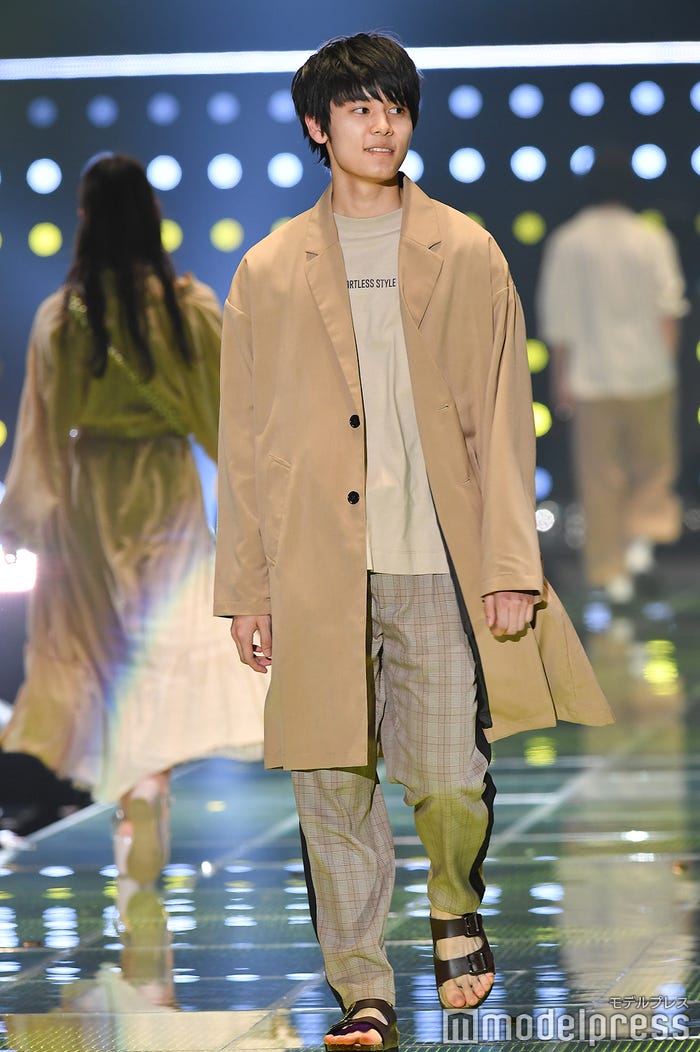 萩原利久(C)モデルプレス