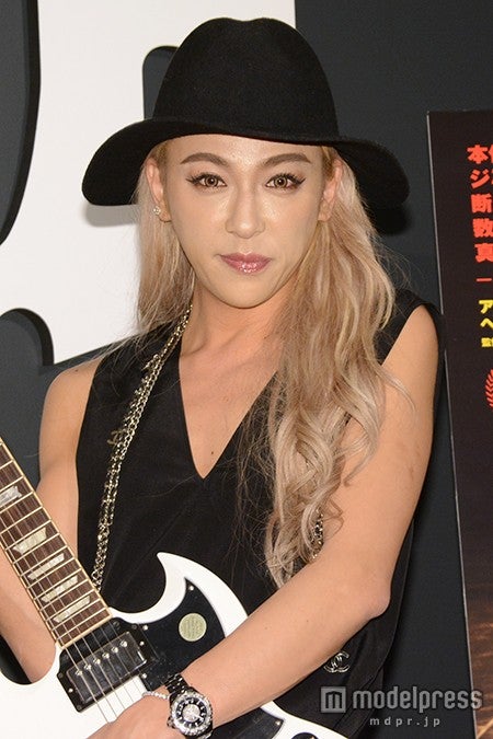 インスタで話題“謎の美男子”GENKING、交際相手との破局を報告