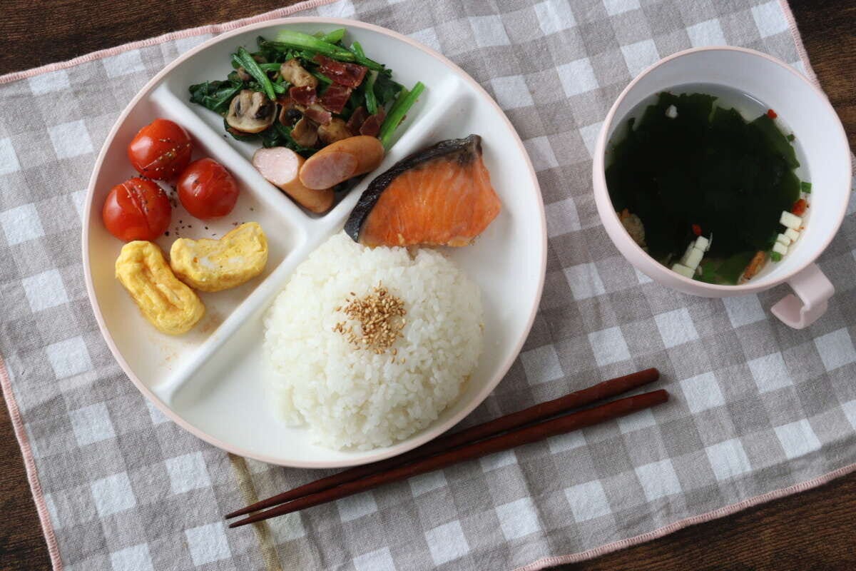 ダイソーのスープマグはシリアルや丼ものにも使える