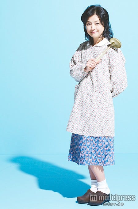 ひろしの母役の薬師丸ひろ子