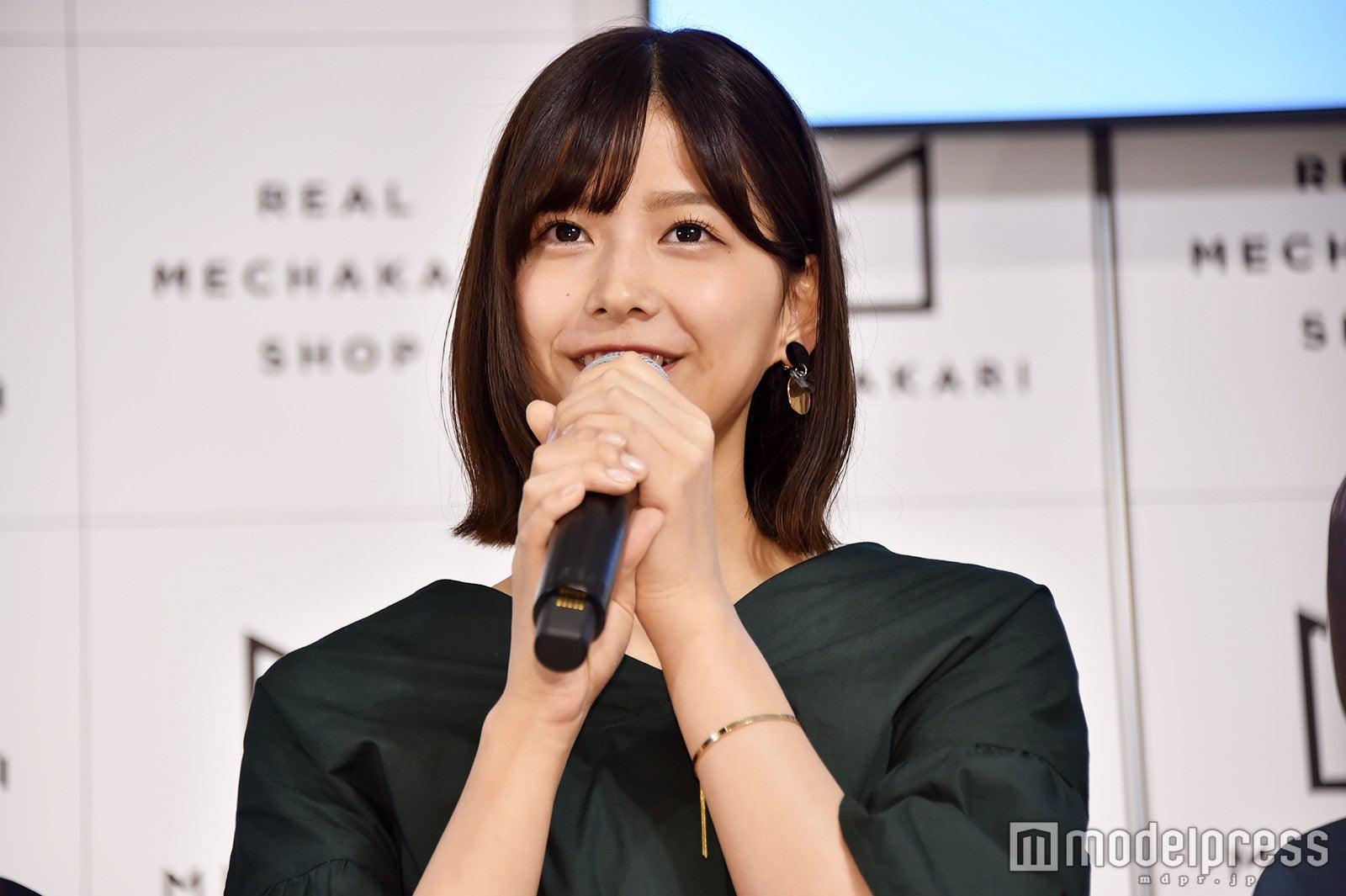 渡邉理佐（C）モデルプレス