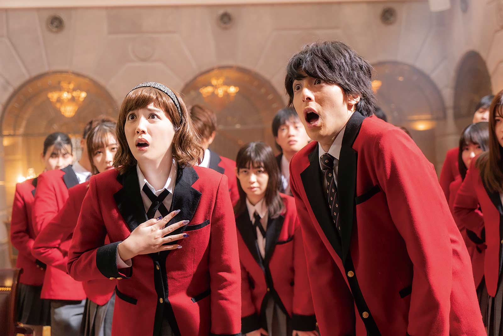 （左から）松田るか、高杉真宙（C）河本ほむら・尚村透／SQUARE ENIX（C）2021「映画 賭ケグルイ2」製作委員会