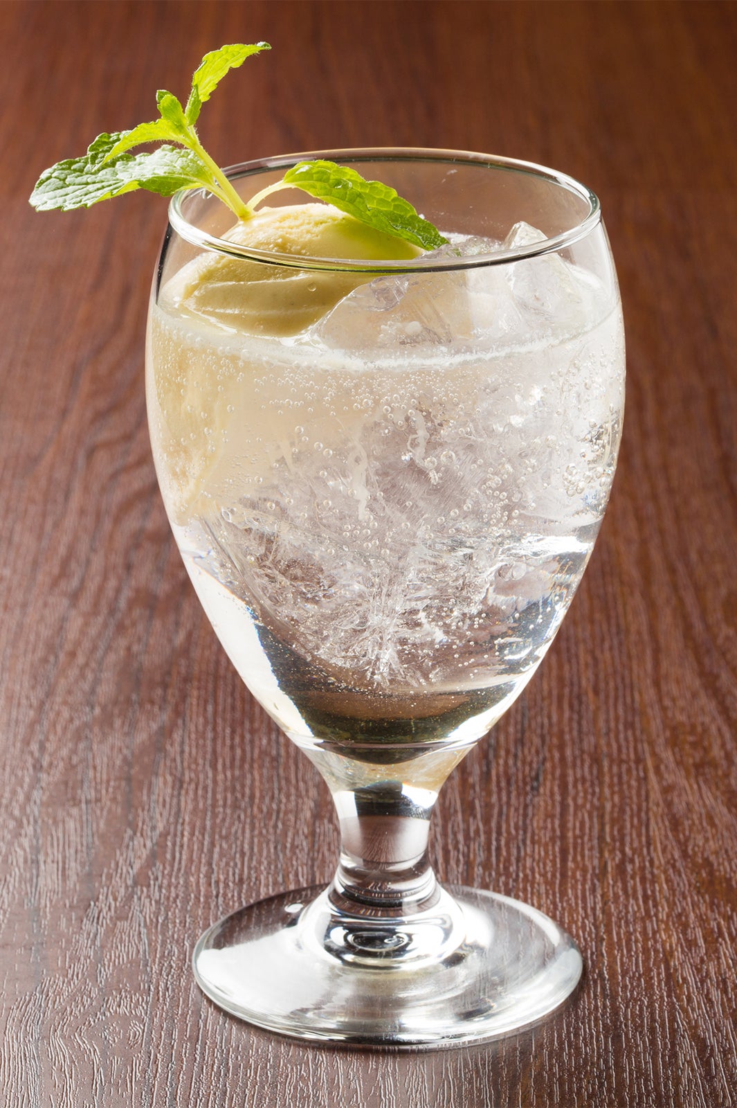 スケルトン・チョコレート／画像提供：GINZA RAKUGAKI Cafe＆Bar by Pentel