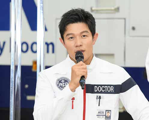 鈴木亮平、中条あやみらから“ドジっ子”ぶり明かされる「ギャップ萌え」<TOKYO MER~走る緊急救命室~>
