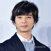 嵐 松本潤 新ヘア公開 紫メッシュ とファン反応 モデルプレス 嵐 松本潤 新ヘア公開 紫メッシュ とファン反応 モデルプレス