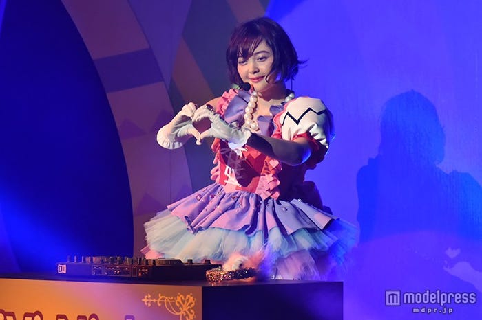 玉城ティナ