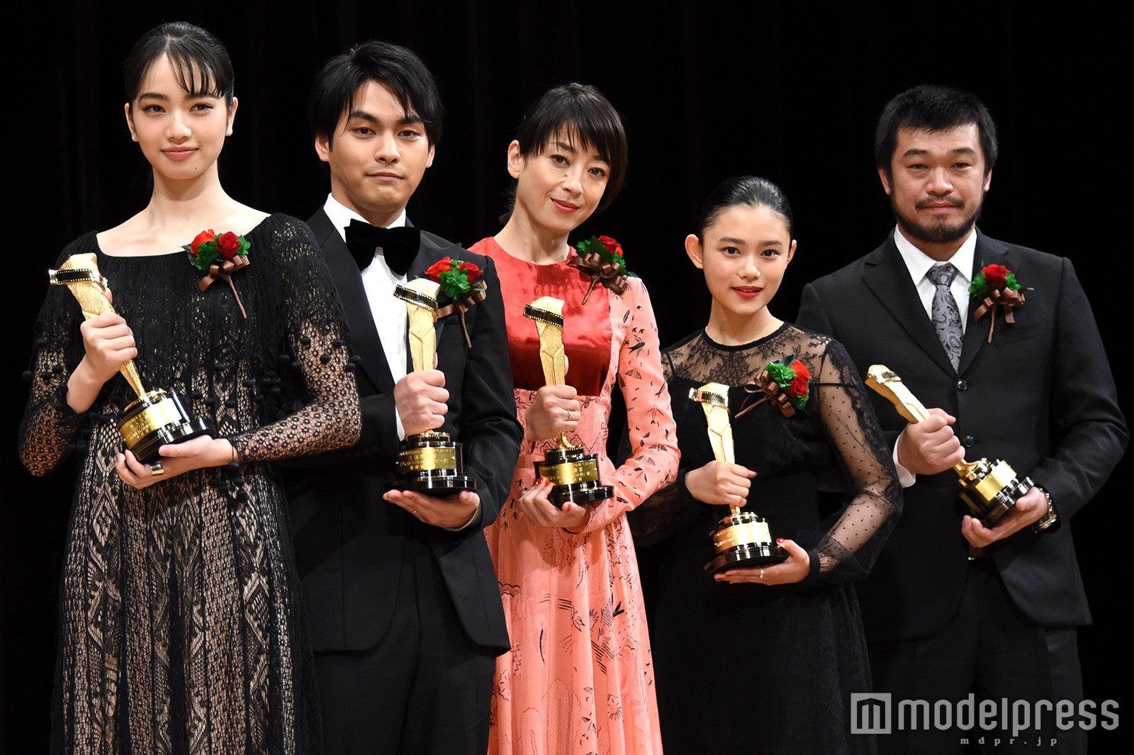 （左から）小松菜奈、柳楽優弥、宮沢りえ、杉咲花、竹原ピストル（C）モデルプレス