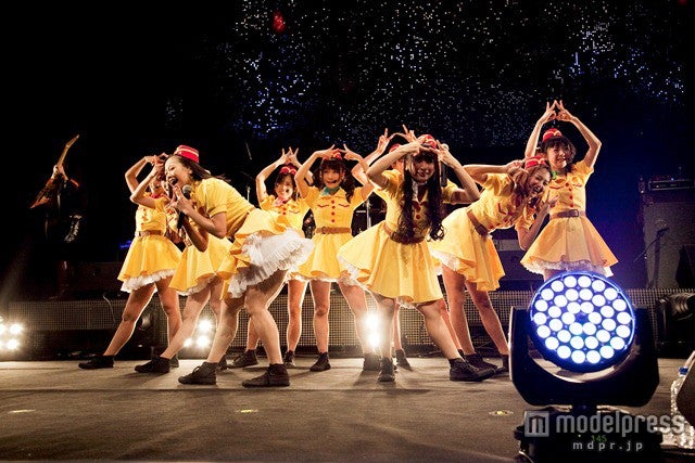 初お披露目衣装は春ムード満点