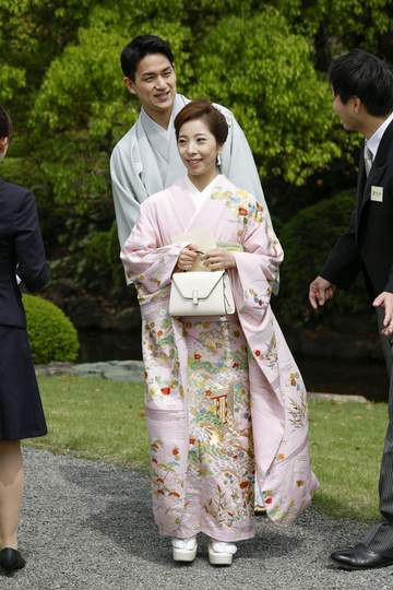 五輪時とは別人 園遊会にスノボ村瀬心椛 髪アップ、美しいコーデで出席