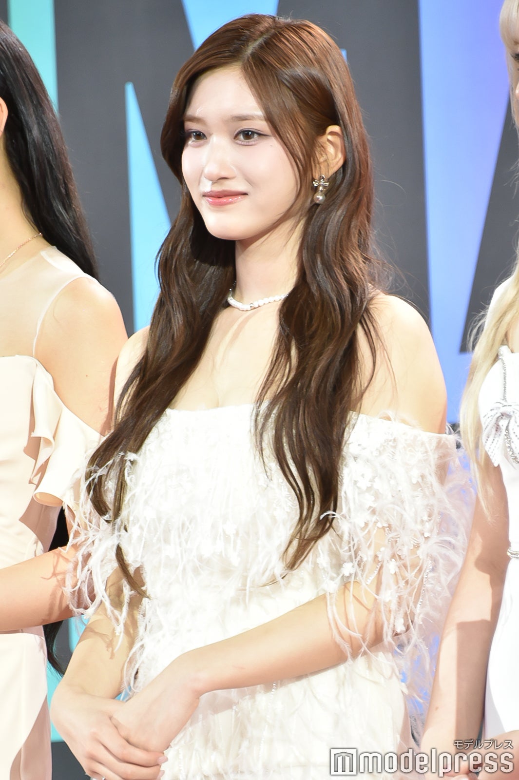 イソ（C）モデルプレス