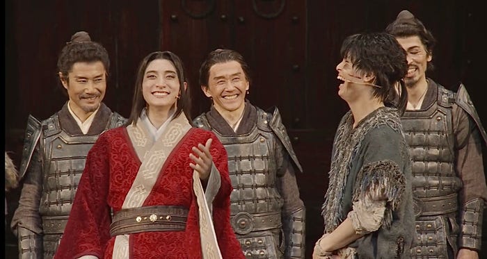 小関裕太、高野洸/舞台「キングダム」大千穐楽より(C)原泰久/集英社