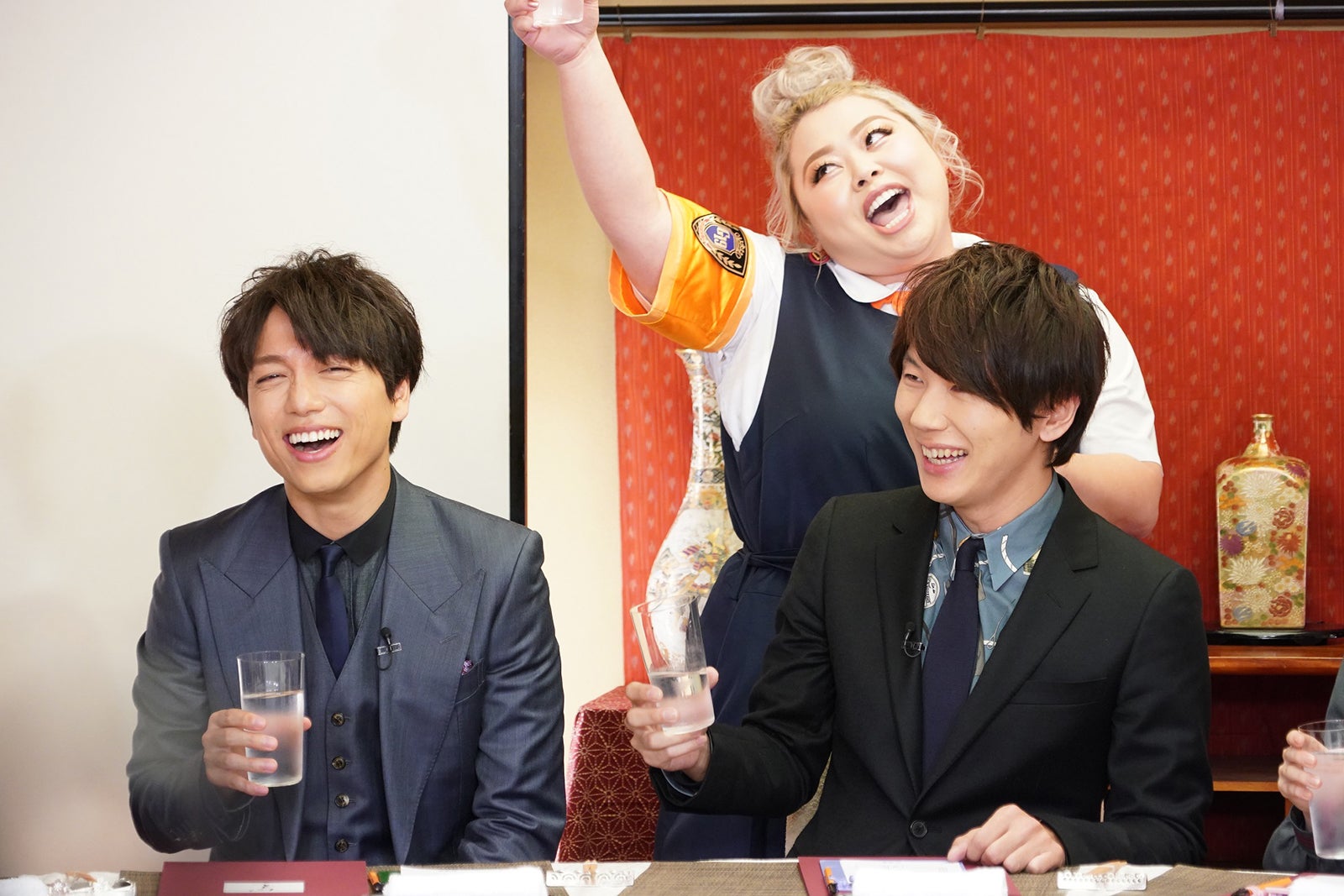 山崎育三郎、渡辺直美、古市憲寿（C）日本テレビ