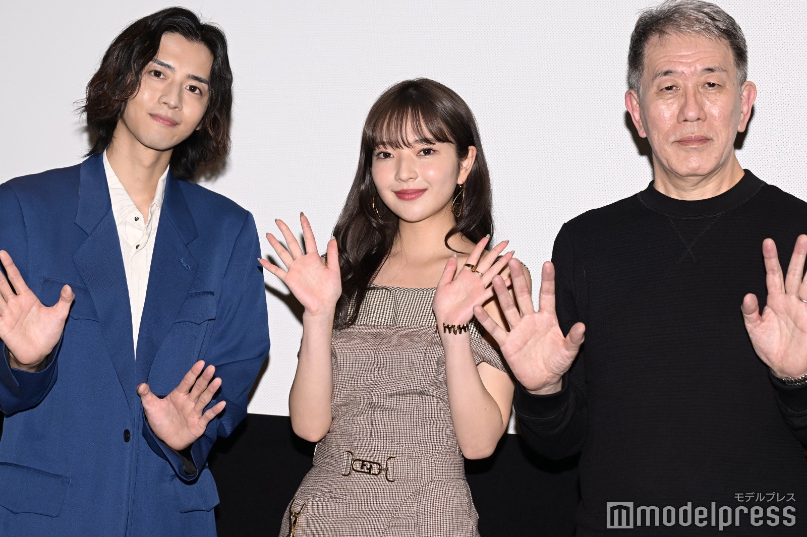 飯島寛騎、田中芽衣、尾崎将也監督 （C）モデルプレス