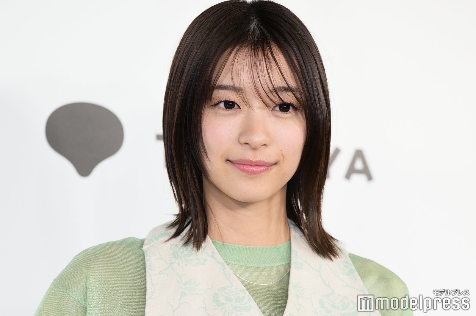 鳴海唯（C）モデルプレス