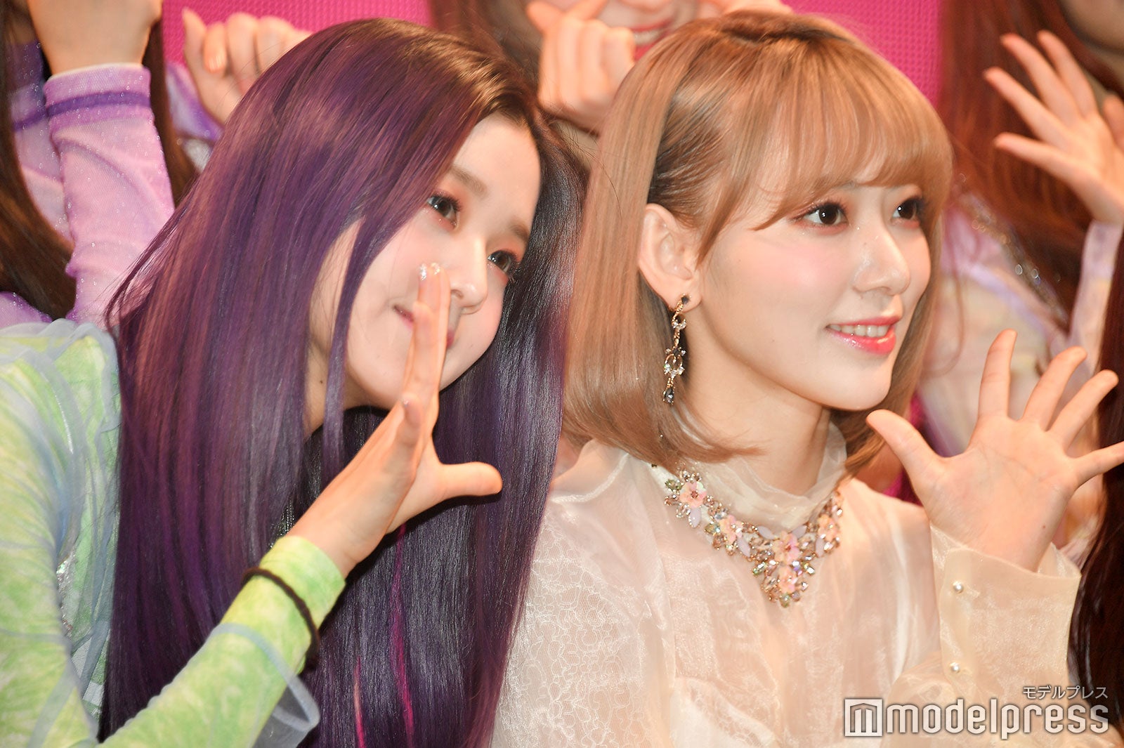 チャン・ウォニョン、宮脇咲良 （C）モデルプレス