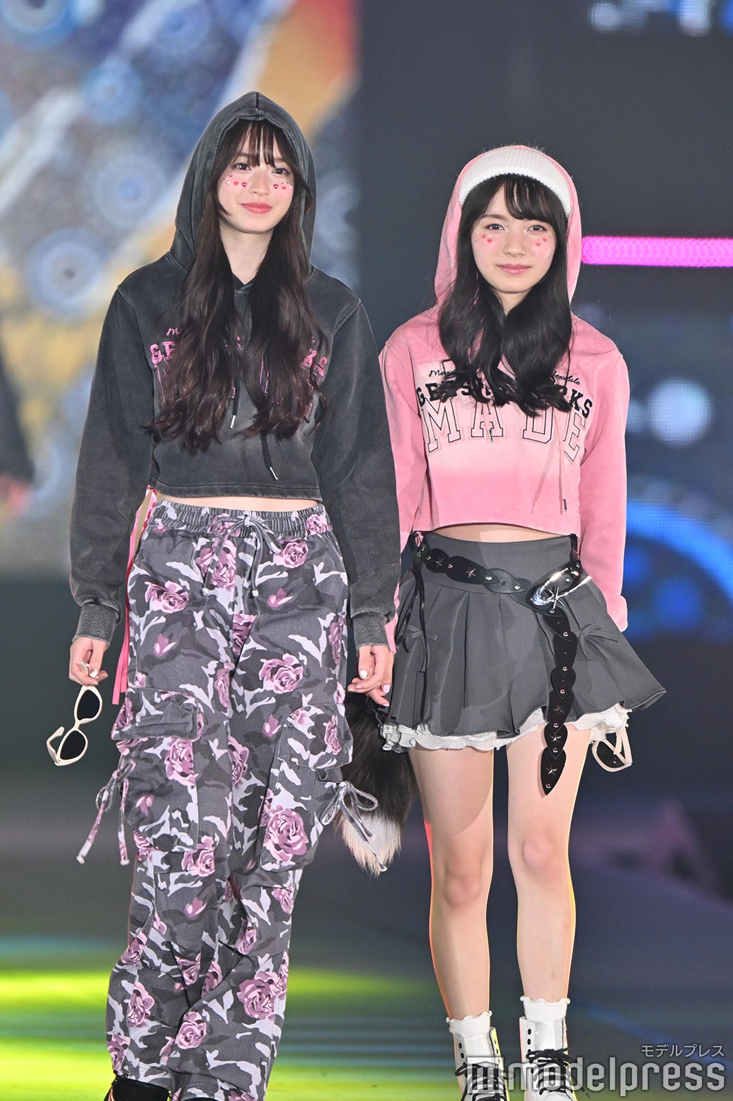 葛西杏也菜、河村ここあ「Seventeen」ステージ（C）モデルプレス