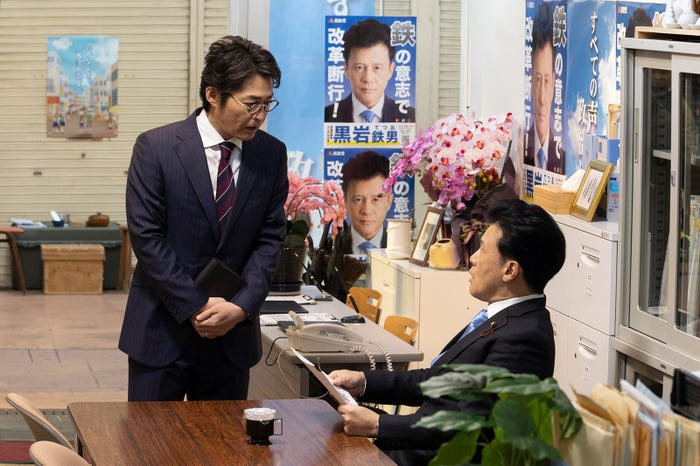 安田顕、橋本じゅん「日本一の最低男 ※私の家族はニセモノだった」第4話(C)フジテレビ