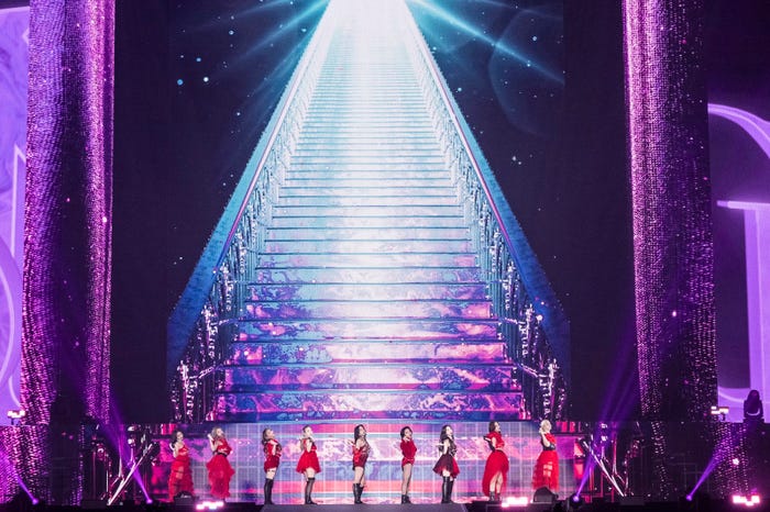 TWICE/撮影:田中聖太郎(提供写真)