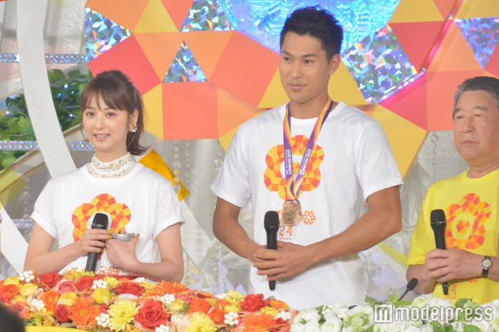 佐々木希、飯塚翔太 (C)モデルプレス