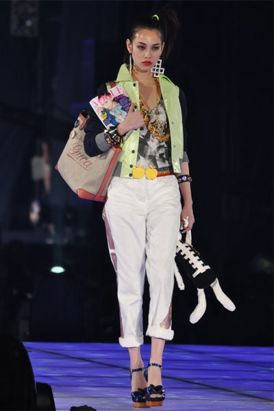 水原希子／Gucci