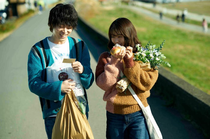 菅田将暉、有村架純(C)2021『花束みたいな恋をした』製作委員会