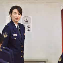 吉瀬美智子「未満警察 ミッドナイトランナー」第2話より（C）日本テレビ