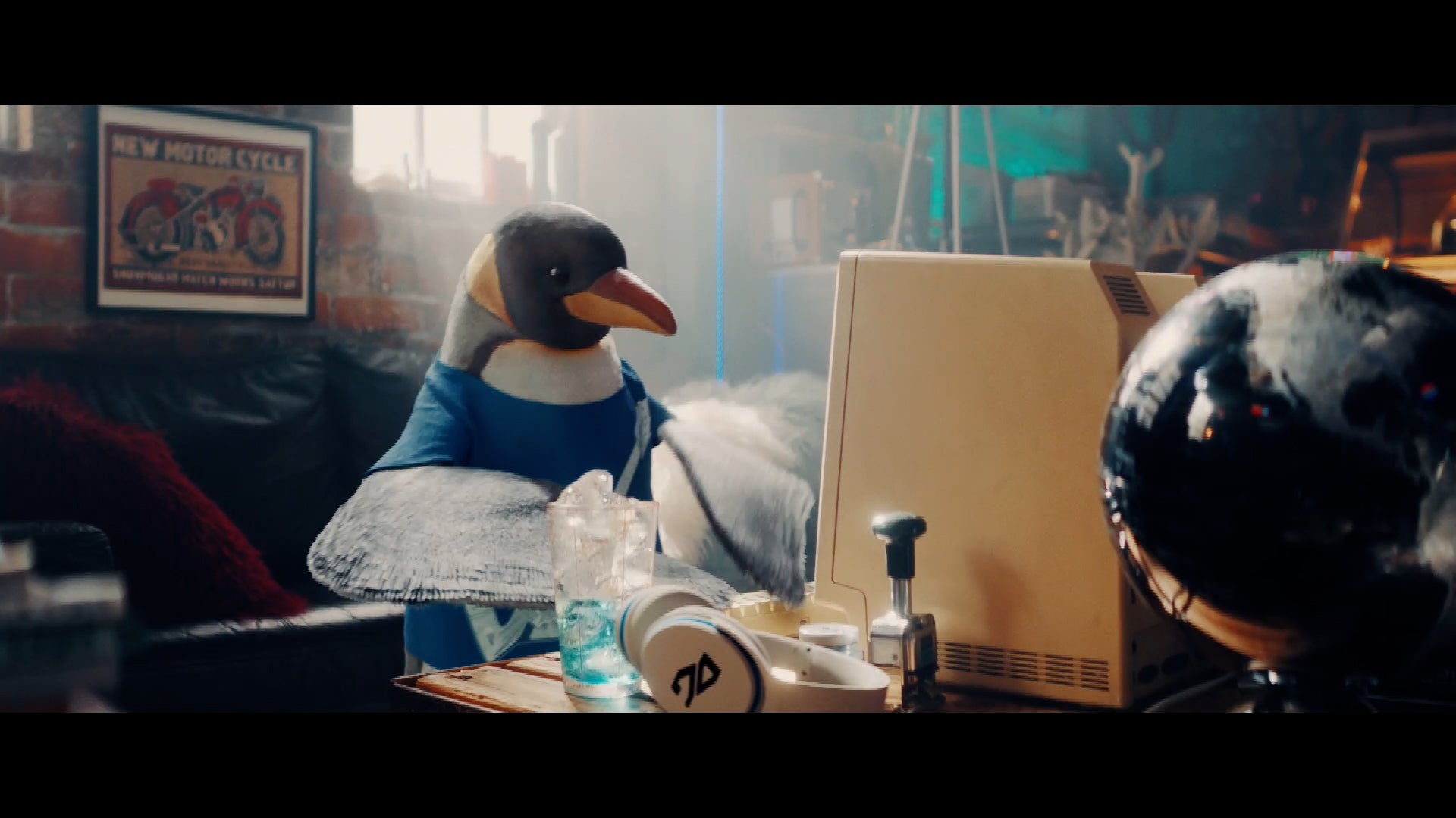 山下智久出演CMより （提供写真）