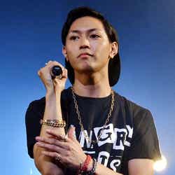 ”たけぞー”こと山田ジェームス武(Vo&Gu)