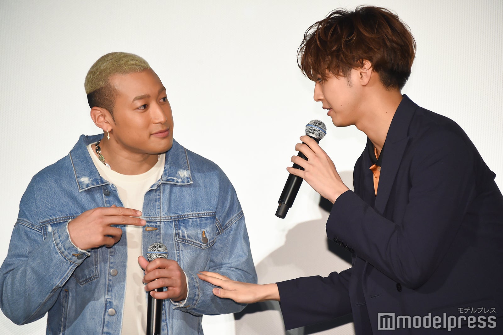 関口メンディー、片寄涼太 （C）モデルプレス