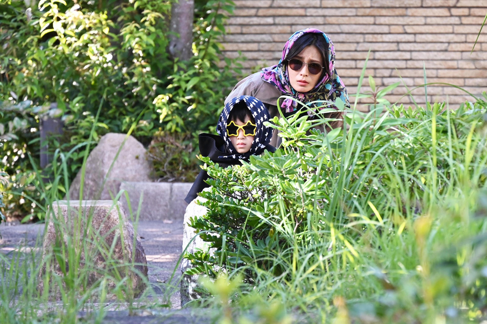 本仮屋ユイカ、木村優来（C）テレビ朝日