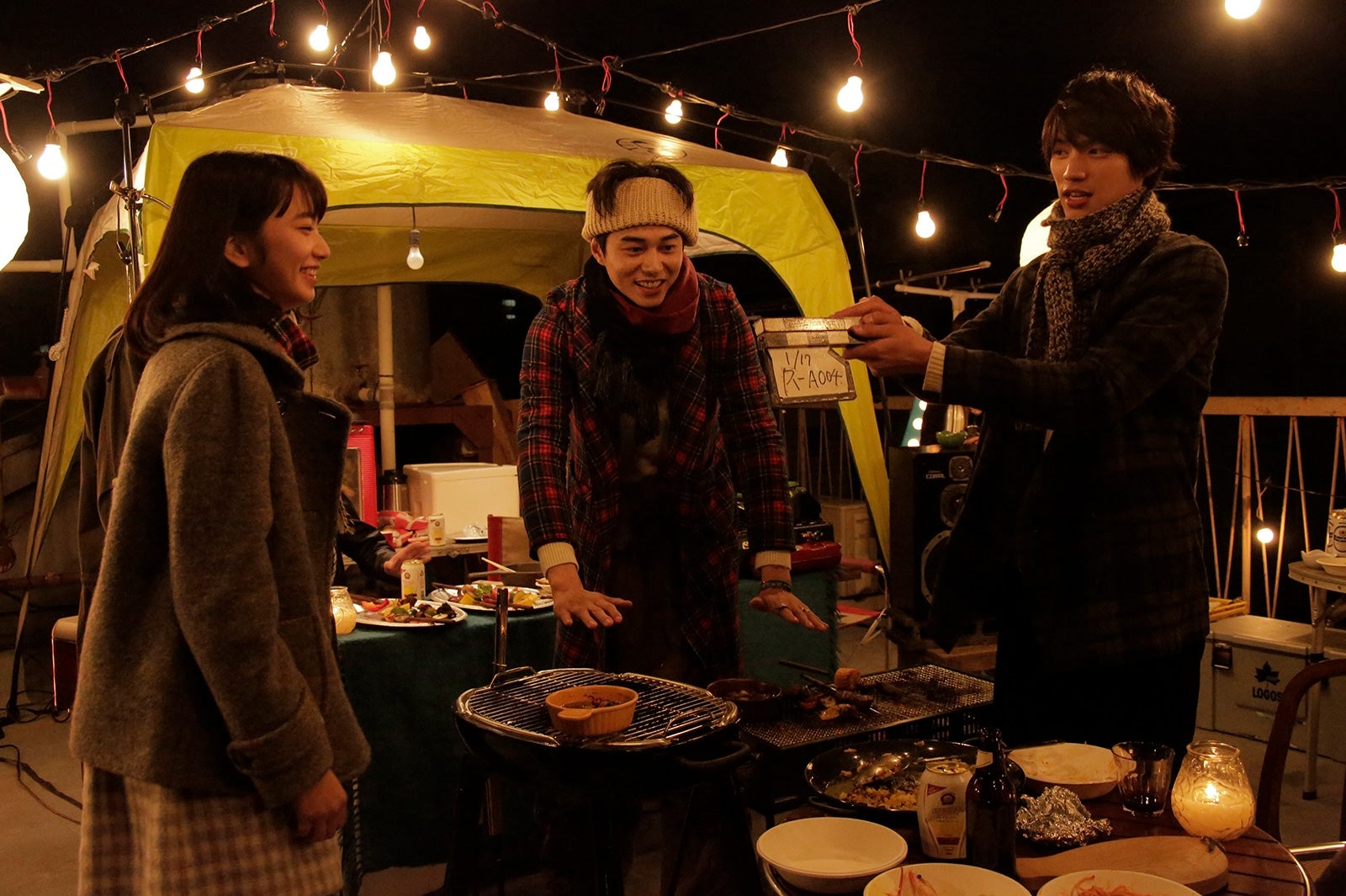 福士蒼汰×小松菜奈×東出昌大、映画「ぼく明日」ほっこり3ショット初解禁