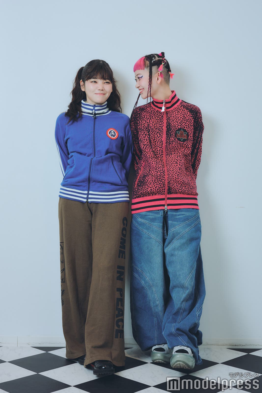 (C)モデルプレス