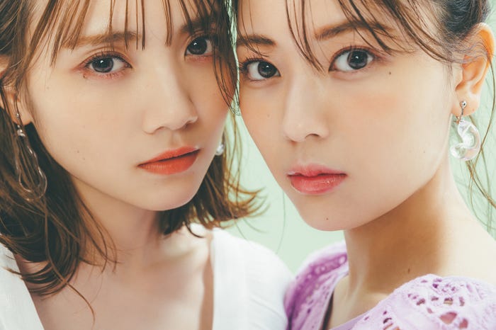 田村真佑&岩本蓮加/画像提供:光文社