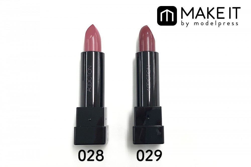 （左から）028、029 (C)メイクイット