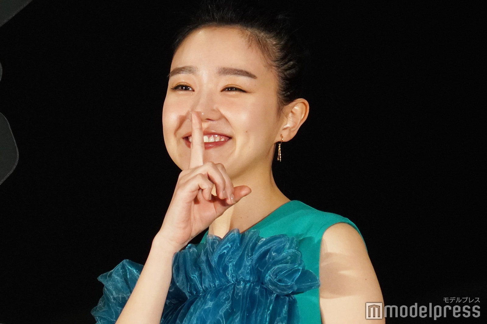 奈緒（C）モデルプレス