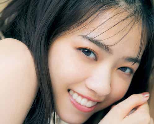 西野七瀬、近距離ショットが圧倒的透明感<WHITE graph>