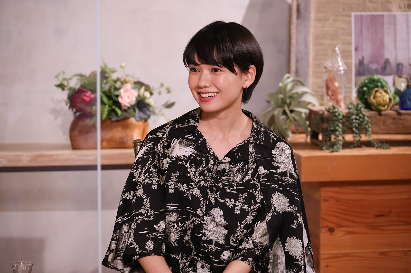 二階堂ふみ「吐きそうなくらい緊張した」紅白の舞台裏　ミステリアスな素顔に迫る