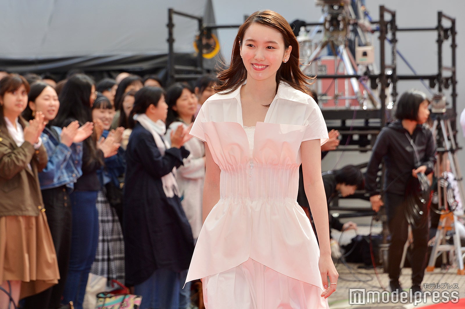 飯豊まりえ（C）モデルプレス