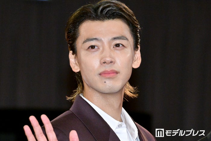 竹内涼真、ドラマ「龍が如く」役作りで減量＆肉体改造「牢屋に入った過酷さを表現したくて」共演者も驚き「すごい大胸筋でした」【龍が如く～Beyond the Game～】