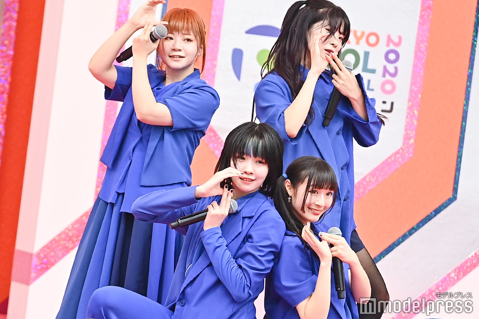 CARRY LOOSE（C）モデルプレス