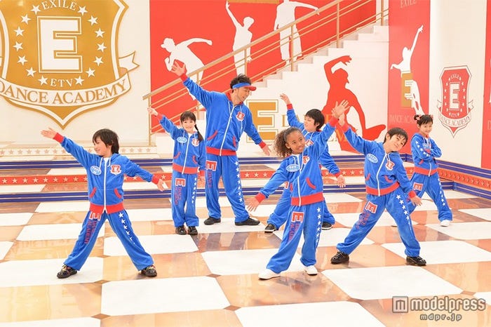 レッスンをするUSA(C)NHK