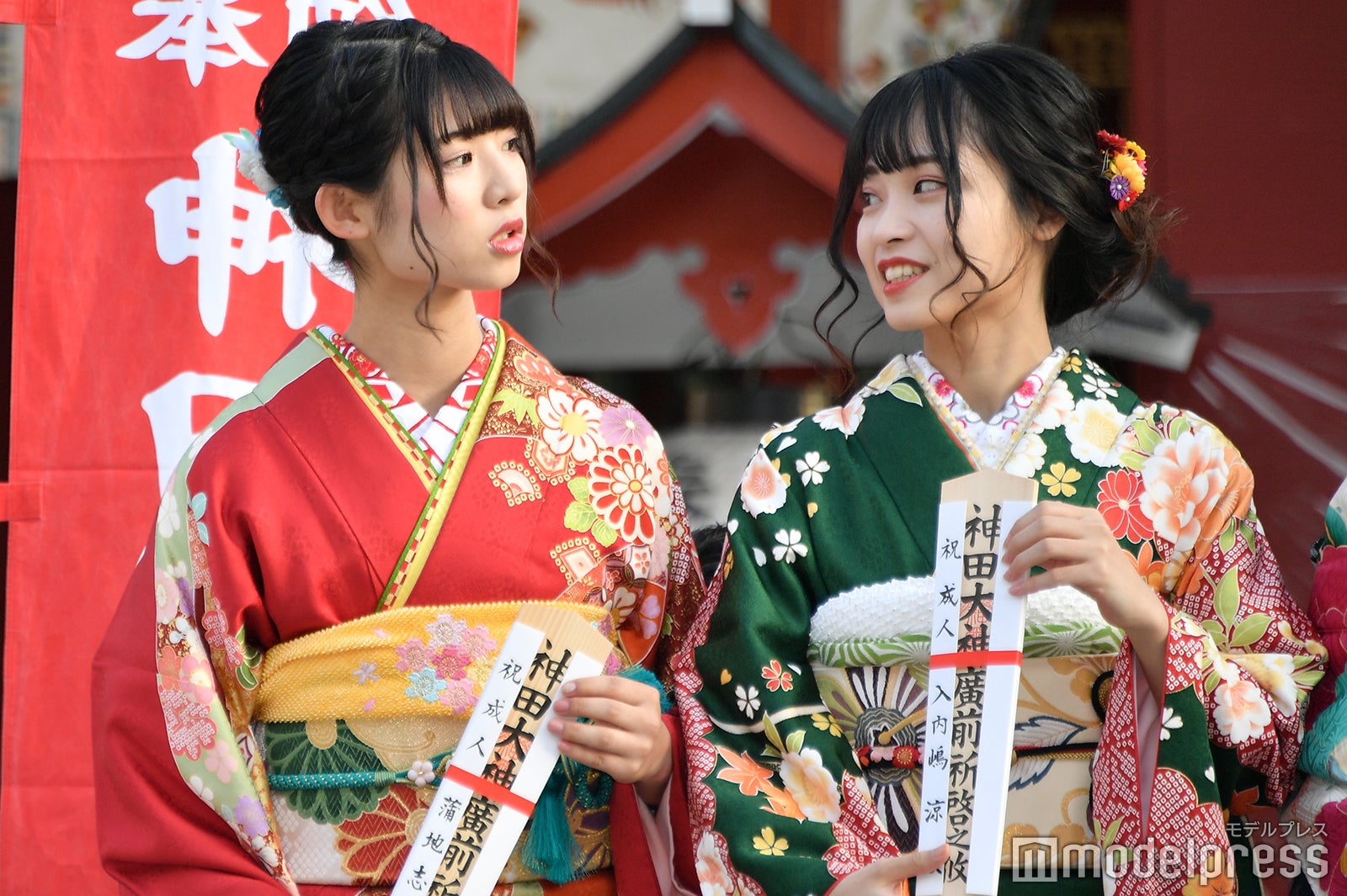 蒲地志奈、入内嶋涼（C）モデルプレス