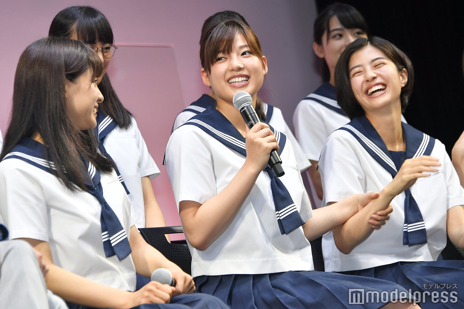 土屋太鳳、石井杏奈、佐久間由衣 （C）モデルプレス