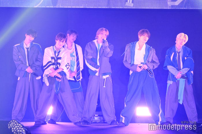 DXTEEN(C)モデルプレス