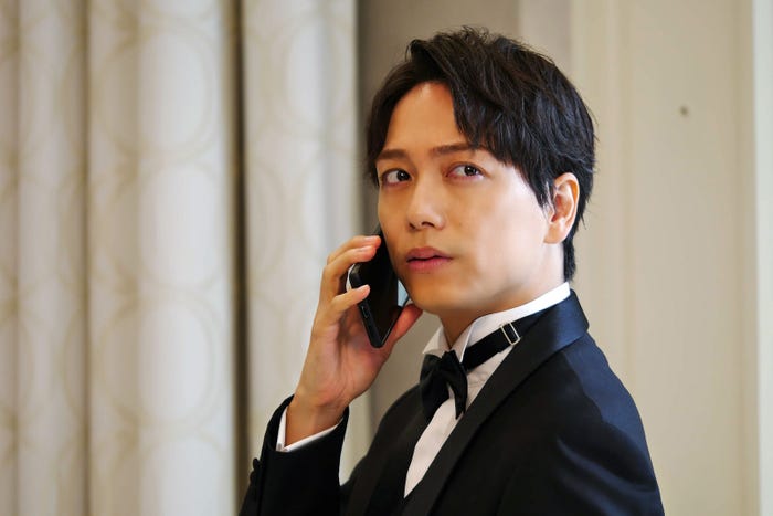 山崎育三郎「ハイエナ」第3話より(C)ドラマ「ハイエナ」製作委員会