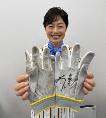猛虎愛全開の有働由美子アナ 彼女が特番をやれば優勝、ジンクスを破ってみせた【取材後記】