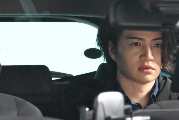 菊池風磨「放送局占拠」第2話(C)日本テレビ