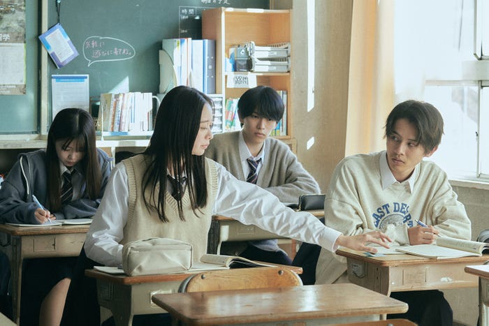 田鍋梨々花、深田竜生、矢花黎「マイストロベリーフィルム」第3話より(C)「マイストロベリーフィルム」製作委員会・MBS