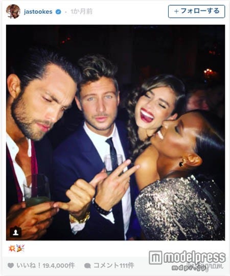 テイラー・ヒル&BFのマイケル・シャンクと一緒に。カップル同士でハジけてます。Jasmine Tookes Instagramより